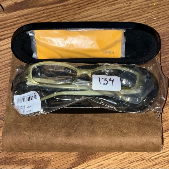 Fendi NWT Authentic Green and Brown 838R Prescription Eyeglasses - Picture 3 of 16